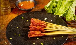 小肉串制作爆料图片视频,美味瞬间，尽在眼前！